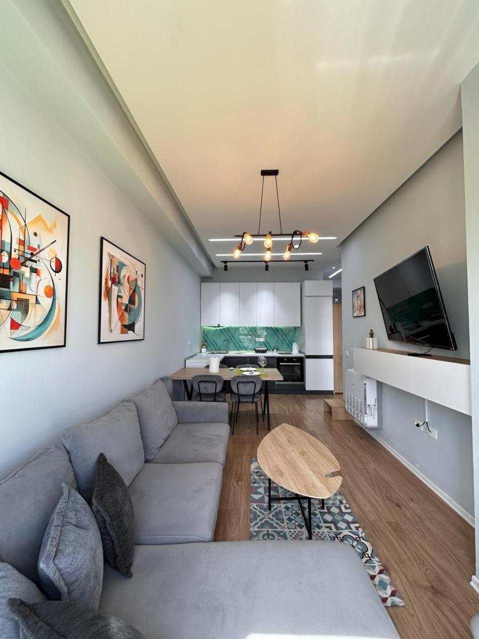 Picasso Apartment Tiranë Eksteriør bilde