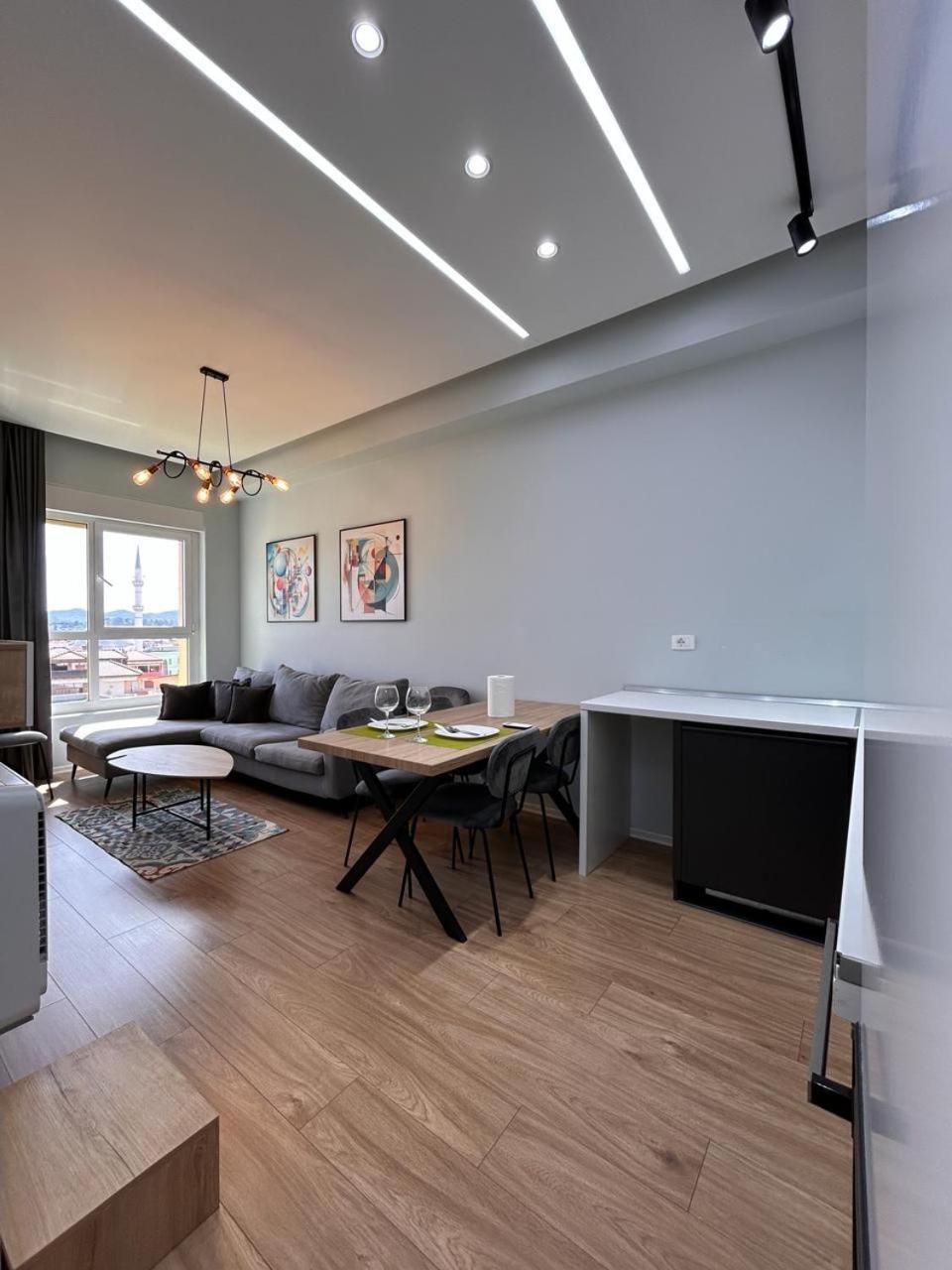 Picasso Apartment Tiranë Eksteriør bilde