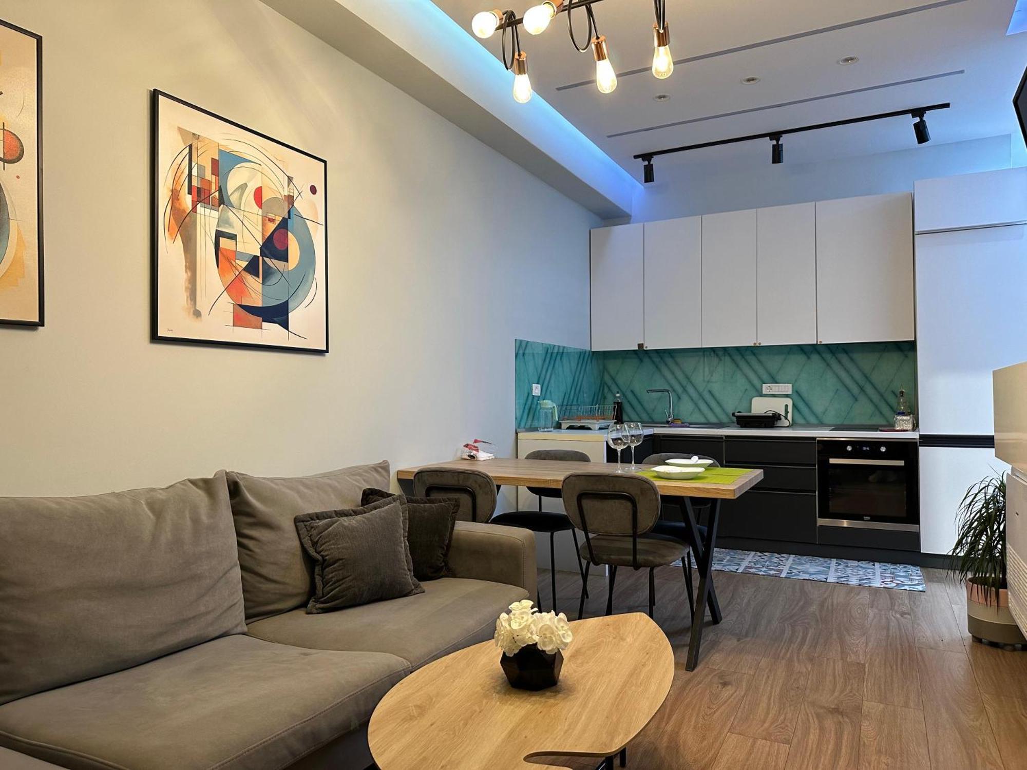 Picasso Apartment Tiranë Eksteriør bilde
